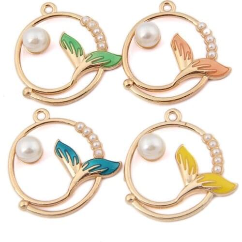 DIY Jewelry Findings 40pcs Pearl Core Hollow Out Mermaid Tail Ornament Accessory Gold Tone Round Circle Pendants 29*28mm