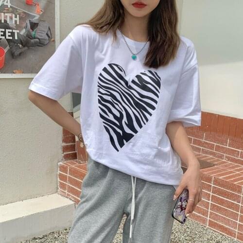 Love Pattern Short Sleeve T-Shirt Women 2021 New Design Sense Casual Tee Black Loose Chic Tshirt Korean O-Neck Top Woman Cotton