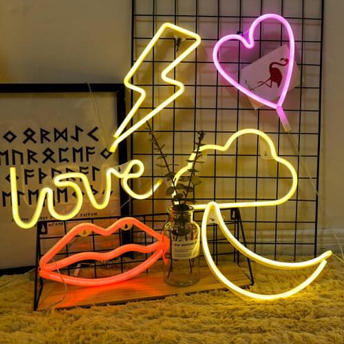 WONG DIK HING Night Lights