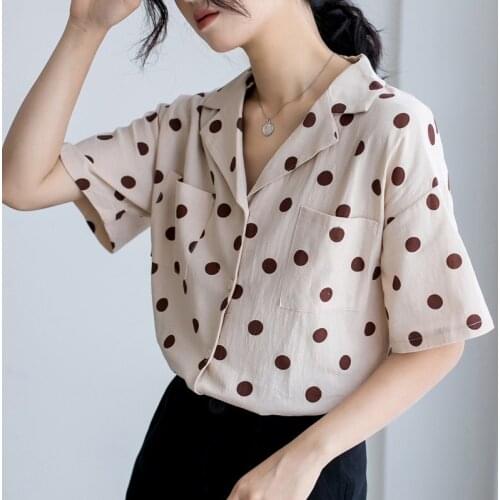 2020 Korean Fashion Women Clothing Polka Dot Short Sleeve Shirt Womens Chiffon Casual Button V-Neck Vintage Harajuku Top 0721