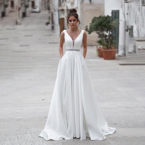 V-neck A-line Sequin Belt White Satin Simple Style Wedding Dress with Pocket Button Down Bridal Dress robe de mariee boheme