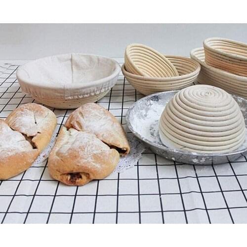 Natural Wicker 9 Inch / 10 Inch Dough Baking Basket Bottom Dough Baskets Cloth Lined For Professional and Home Bakers Storage