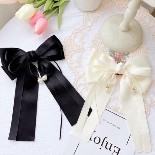 Korean Fashion Fabric Bowknot Brooches for Women Bow Tie Ribbon Pearl Shirt Collar Pins Luxulry Jewelry Clothing Accessories