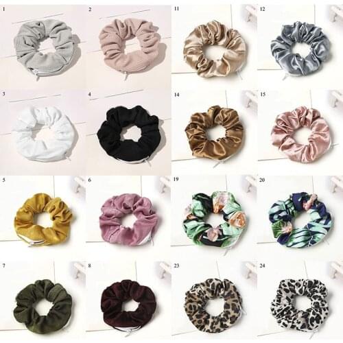 New Solid Color Novelty 2021 Designs Zipper Scrunchies Women Creative Velvet Hairbands Brand Quality Pocket Scrunches With Zip