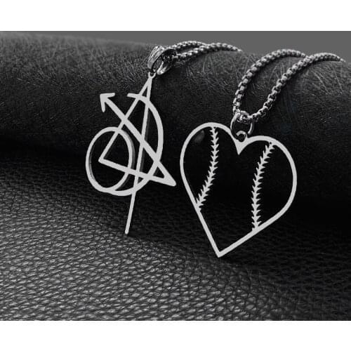 Fashion new titanium steel jewelry star hollow pendant heart-shaped simple trendy pendant hot sale