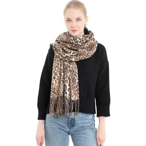 Fashion Women Leopard Scarves Autumn Winter Cashmere Leopard Shawls High Quality Long Pashmina Scarves