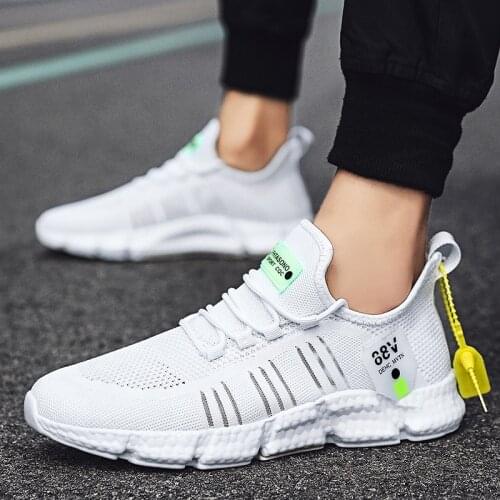 Men Running Shoes Outdoor Comfortable Non-Slip Men Sport Shoes Male Gym Jogging Training Shoes Breathable Mesh Men Sneakers