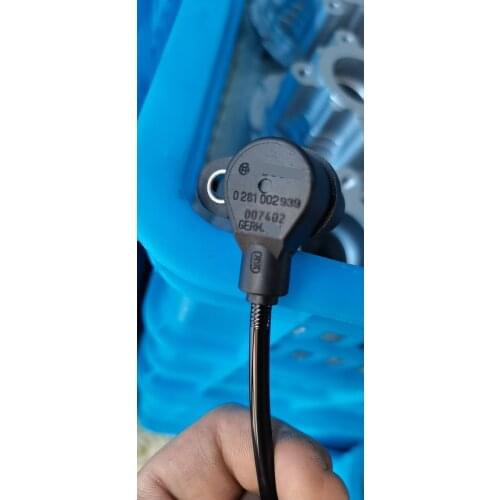 1x WE0118221- WE0118221A 0281002729 Q163 CKP Crankshaft Position Sensor For MAZDA- BT-50 2.5D 2006