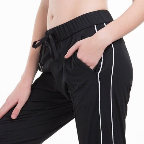 2020 Women loose 4-way stretch fabric Jogger Stripe Leggings with two side pockets