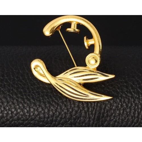 Anime Violet Evergarden Brooch Women Men Alloy Metal Badge Pin Gold Color Cosplay Decoration Charms Accessories Fan Gift