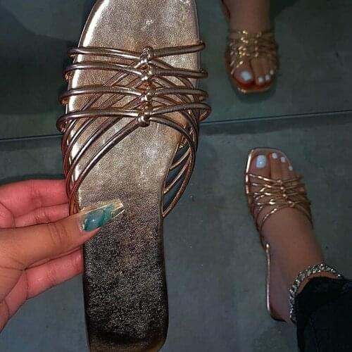 New summer flat bottom outdoor beach Women' slippers Fashion solid color wild cross roman style plus size female slippers 37-42