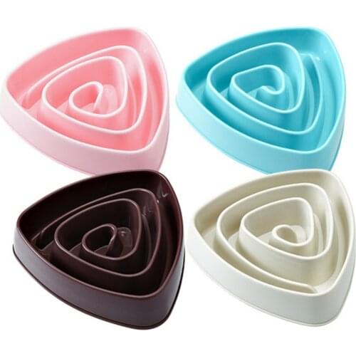 Useful Anti Choke Pet Dog Feeding Bowls Plastic Triangl Shape Slow down Eating Food Prevent Obesity Healthy Diet Dog Accessories