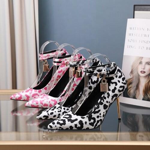Luxury Casual sexy lady fashion womens shoes pink leopard locked strappy pointy toe stiletto stripper High heels pumps