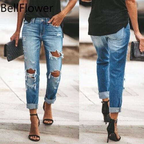 BellFlower Womens Ripped Jeans