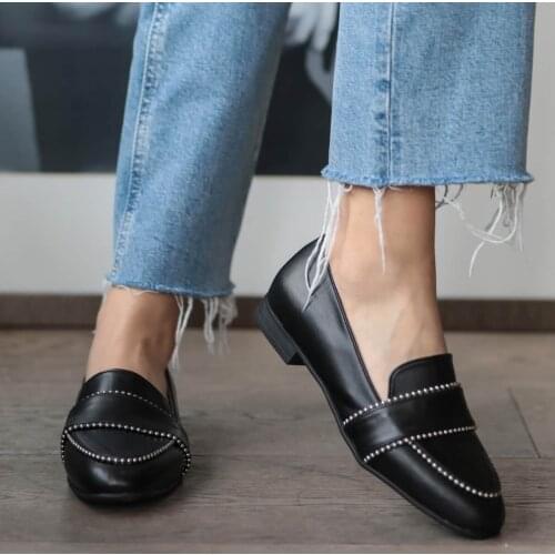 Mio Gusto Brand ROBIN, Black / Tan / Skin Colors, 2Cm Low-heel, fine Quality Comfortable Casual Women 's Loafer Shoes