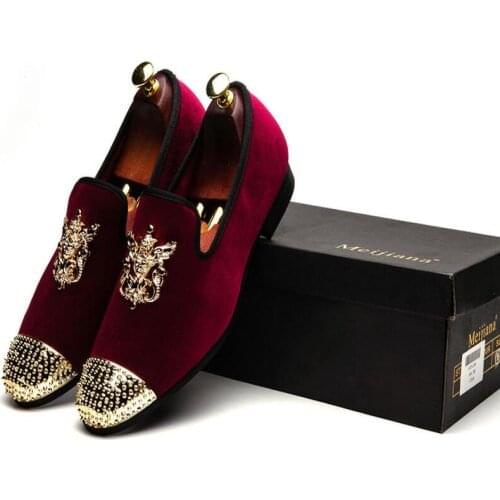 2021 Men Wedding Shoes Gold Horse Buckle And Zebra Print Leather Loafers Fashionable Nightclub Party Shoes b25