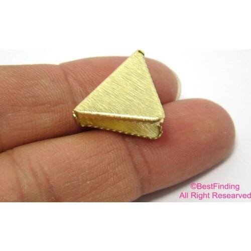 30pcs Brass pendant Triangle crimp clip 15x20mm Sawtooth brass ribbon crimp end R309
