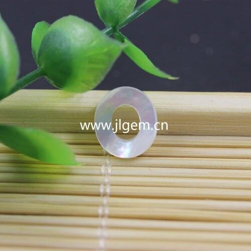 1 Set=26pcs Wholesale Letters White Letter Of The Alphabet A-Z Natural Mother of Pearl Seashell ABC For Making Necklace