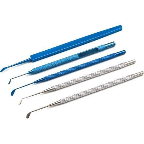 Microscopic ophthalmic surgical instruments Upper eyelid scraper Excimer corneal separator Golf club Reverse push type