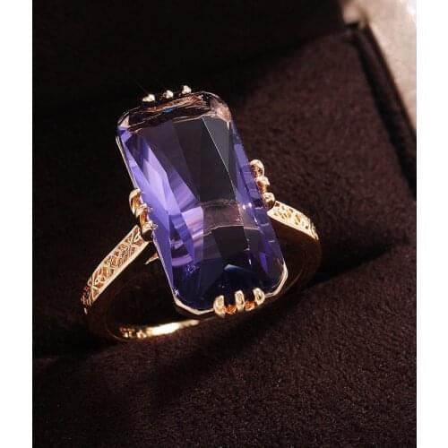 Trendy Long Shape Acrylic Purple Stone Rings for Women Fashion Bridal Wedding Party Finger Ring Elegant Lady Jewelry Accessories