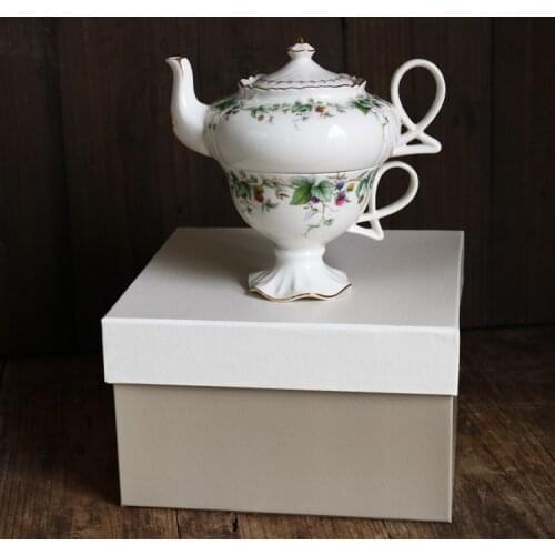 European limited edition high end one pot one cup French elegant berry tea pot set