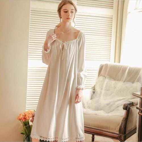 2021 Women White Nightgown Sleepwear Lady Spring Autumn Long Sleeve Nightdress Loose Princess Nightgowns Comfortable Pure Cotton