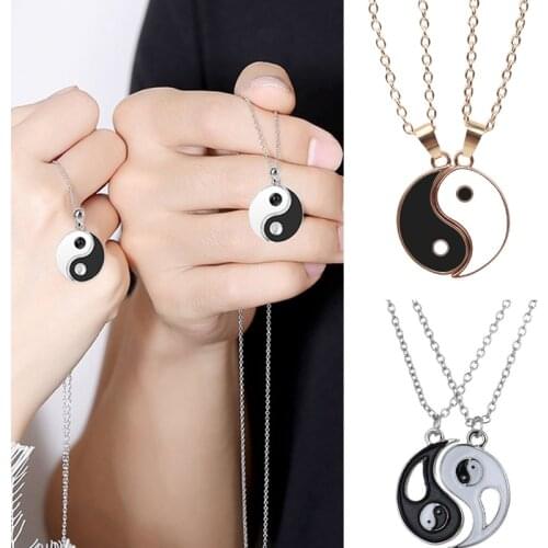 2021 Creative Couple Stainless Steel Tai Chi Pendant Necklace Choker Black White Yin Yang Jewlery Gifts Best Friend Necklaces
