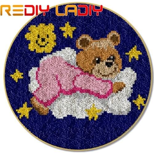 Latch Hook Rug Pink Bear Teddy Crocheting Carpet Rug 100% Acrylic Yarn Sofa Cushion Mat Crochet Tapestry DIY Carpet Art & Crafts