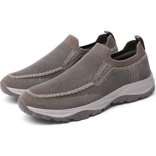 Summer New Flying Woven Mens Casual Shoes Sports Middle-aged And Elderly Walking Shoes Lightweight Breathable Mesh Couple Shoes