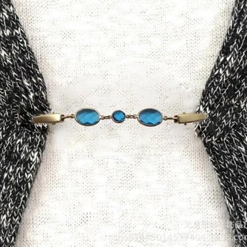 1Pcs Retro Sweater Cardigan Clip Buckles Metal Buckle Fashion Metal Buttons For Clothing Decoration Garment Hooks