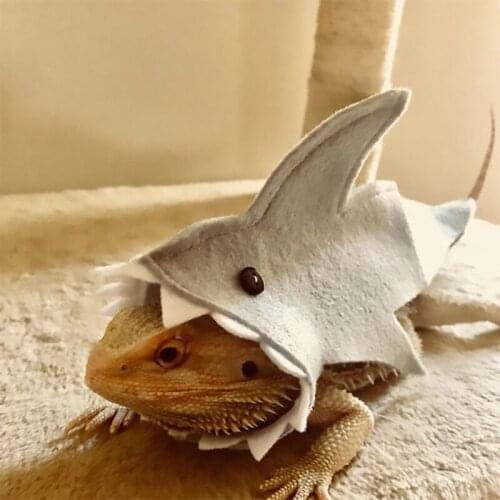 Lizard Clothes for Bearded Dragons Reptile Handmade Shark Costume for Small Animals Photo Party Holiday Apparel