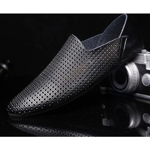 Fashion Comfortable Men Casual Loafers Shoes Vintage Style Lightweight Loafers Mens Slip on Flats Moccasin Male Big Size 37-47