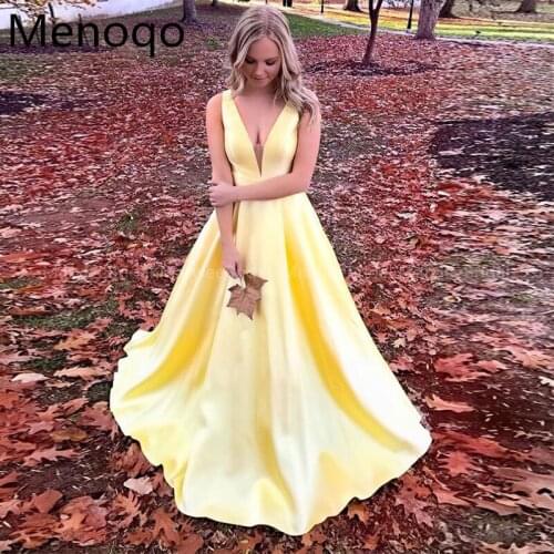 Sexy Long Prom dresses V Neck A Line Bow Ball Gowns Sleeveless Satin Sweep Train Evening Dresses Formal Party Dress Custom Made