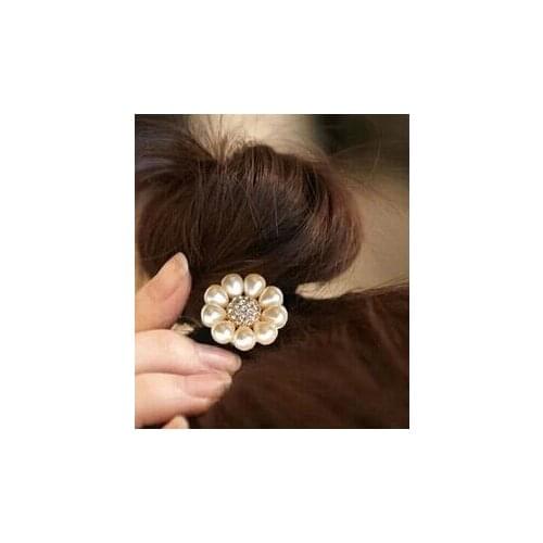 The new fashion jewelry imitation pearl bridal headdress Korean hair ring Tousheng hair rope wholesale