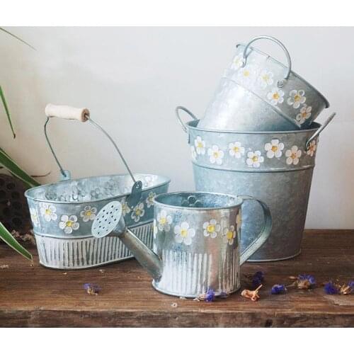 Vintage Retro Planter Vintage Flower Pots Embossed Wrought Iron Dried Flower Pot Vase Storage Bucket Desktop Balcony Decor