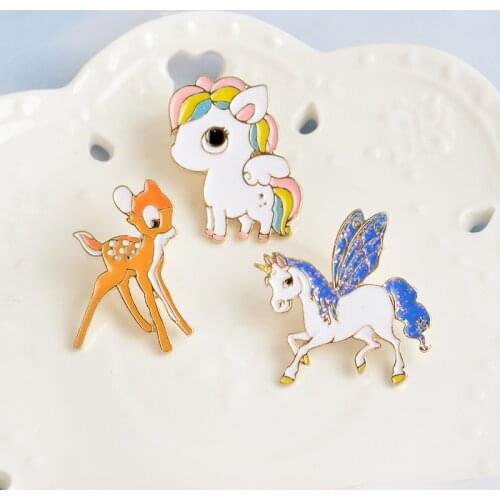 Animal Sika Deer Unicorn Badge Pin Fashion Cute Enamel Metal Brooch Trendy Personality Clothing Backpack Jewelry Accessories
