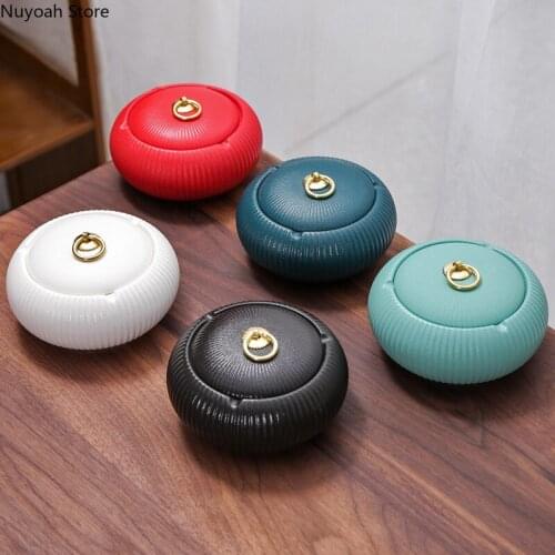 Ceramic Ashtray Chinese Anti Fly Ash Sealed with Lid Ashtray Home Office Living Room Storage Box Home Decoration Accessories