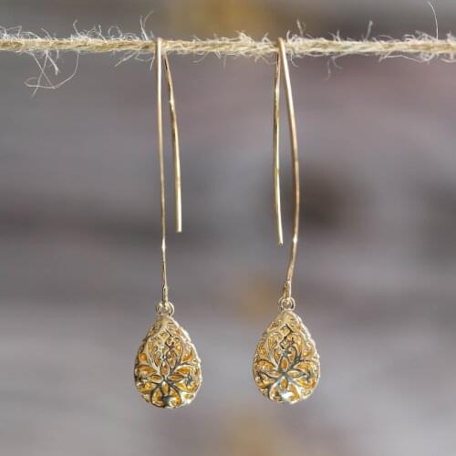 New Luxury Dangle Earrings For Women Fashion Gold Color Retro Hollow Pattern Jewelry Geometric Earrings Gifts For The New Year