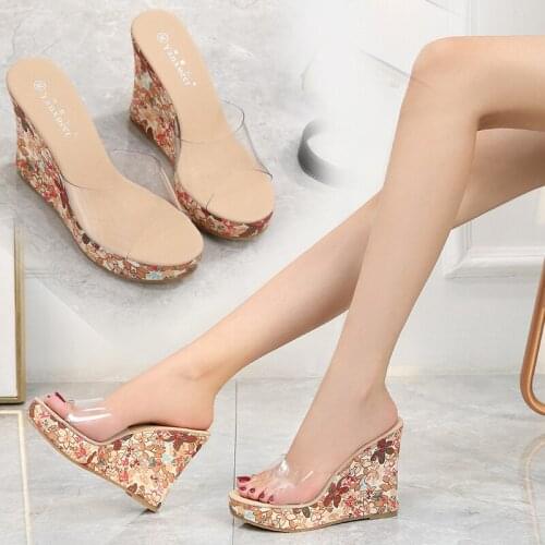 Slope heel high heel womens shoes summer new retro pattern waterproof platform fish mouth sandals transparent crystal slippers