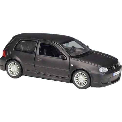 Maisto 1:24 VW R32 Dull Black Diecast Model Car