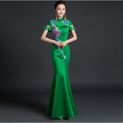 Chinese Wind 3 colors Banquet Evening Dress Presided over by the Annual Meeting of the Long Stage Show of Fishtail Cheongsam