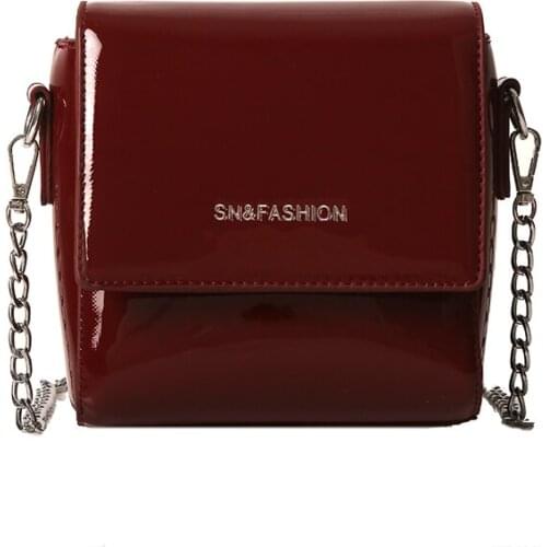 Mini Cover Flap Women Chains Crossbody Bags for Women 2019 Chest Pack Bag Handbags Shoulder Bags Patent Leather Fashion BANGE