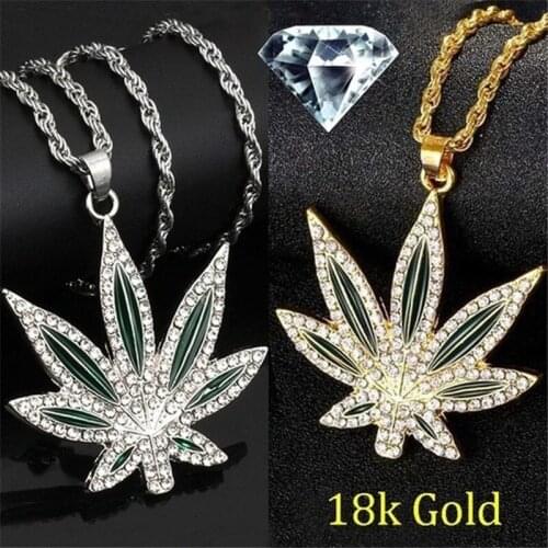 New Hip Hop Necklace Popular Oil Painting Leaf Big Maple Leaf Diamond Pendant Necklace Inlaid with Diamond Pendant