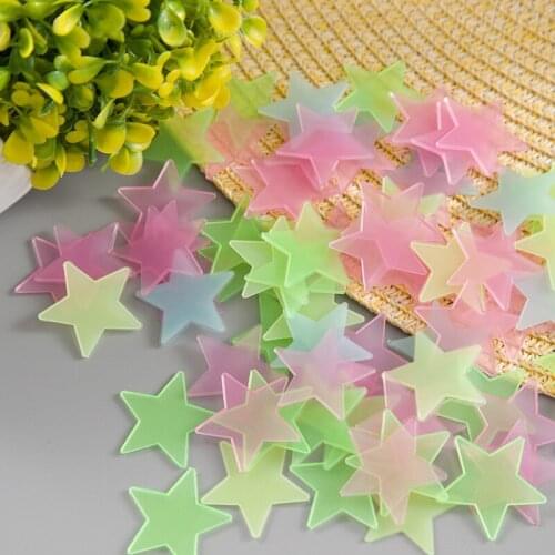 100pcs/Bag 3CM 3D Stars Glow in the Dark Light Green Luminous Wall Stickers For Kids Room Living Room Wall Decor Home Decoration