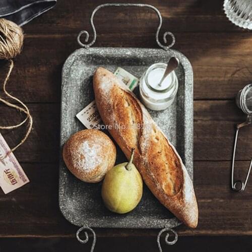 European Retro Metal Plate with Handles Handcrafted Wrought Vintage Storage Bread Tray Home Decoration Garden Restaurant