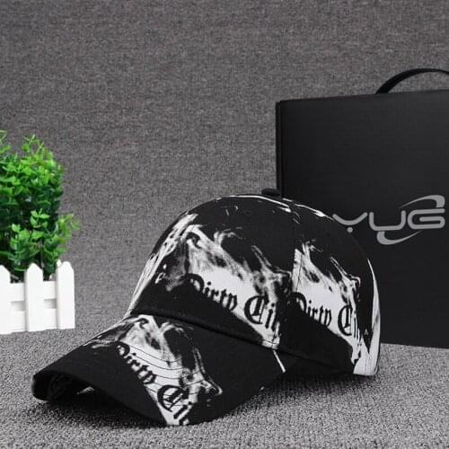 2020Spring and summer new cloud smoke cotton baseball cap male and female couples travel cap youth wild visor