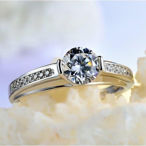 Luxury Female Crystal Zircon Stone Ring 100% 925 Sterling Silver Engagement Ring Vintage Solitaire Wedding Rings For Women