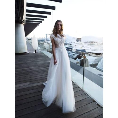 Lace Scoop Neck Short Sleeves A-Line Wedding Dresses V-Shape Back Bridal Gowns Amazing Beach Vestidos De Mariee