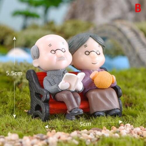 2/1pcs Sweety Lovers Couple Figurines Miniature Craft Fairy Garden Gnome Moss Terrarium Gift DIY Ornament Garden Decor 2021
