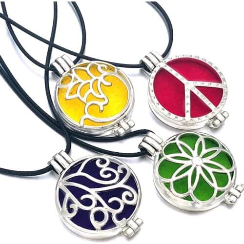 Angel Ball 013 Aroma Diffuser Necklace Open Antique Vintage Pendant Perfume Essential Oil Diffuser Locket Necklace Jewelry